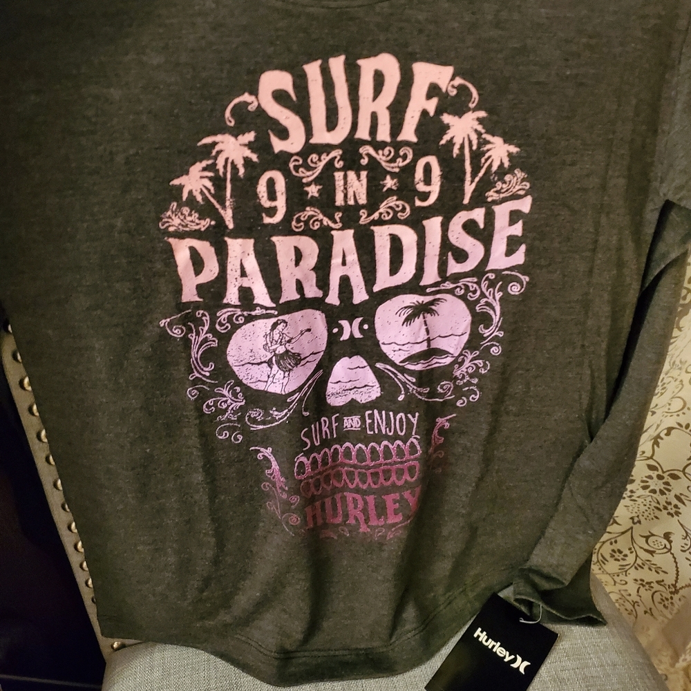 Long sleeve Hurley girls shirt